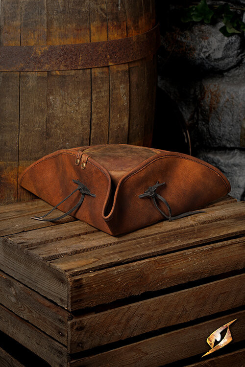 ?psc proxy image=1&product id=30654&image id=102287 - Cappelli da pirata: storia, tipi, materiali e come scegliere il tricorno perfetto