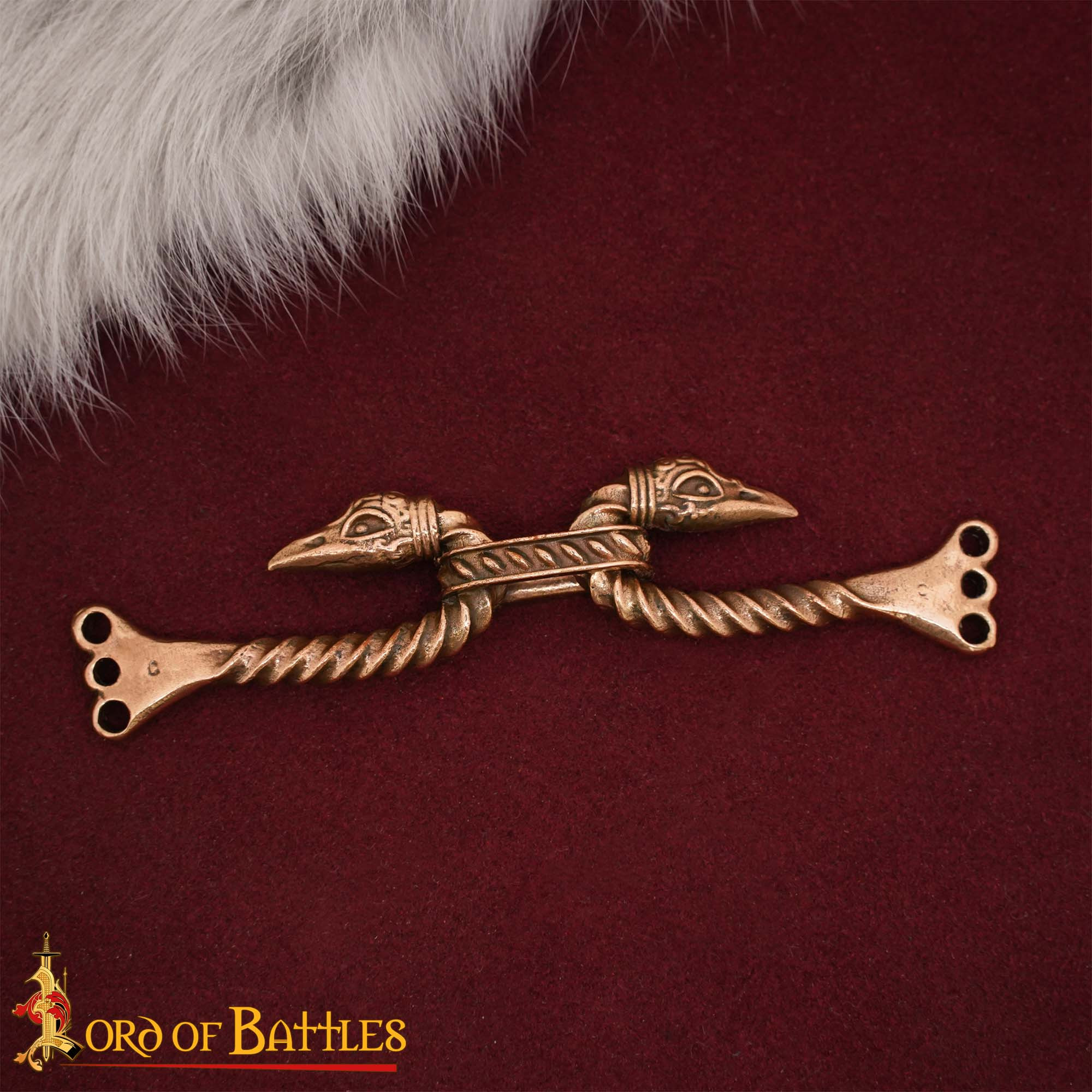 ?psc proxy image=1&product id=31369&image id=106104 - Svelando il Segreto: Come Scegliere la Fibbia Medievale Perfetta per la Tua Cappa