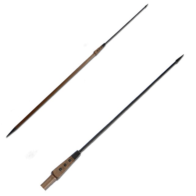 Pilum romano, lunghezza 224 cm.