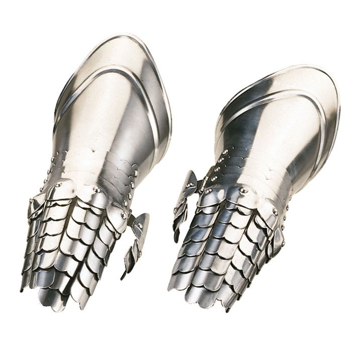 ?psc proxy image=1&product id=7770&image id=20532 - Guanti d'arme, manopole e armature: storia, tecnica ed eredità della protezione medievale