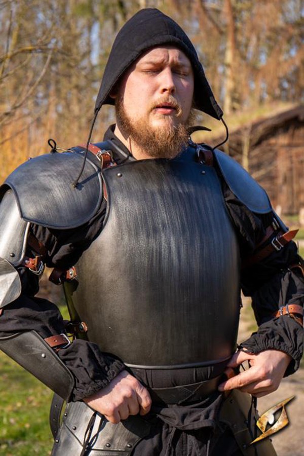 ?psc proxy image=1&product id=11662&image id=30966 - Armatura gotica: la forgia dello stile e la difesa del cavaliere del XV secolo