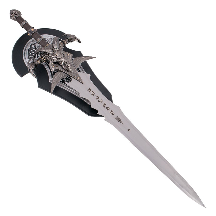 ?psc proxy image=1&product id=5283&image id=33377 - Frostmourne e la spada del Re dei Lich: storia, poteri e repliche leggendarie
