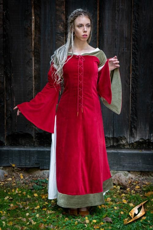 Abito medievale della regina Isobel, colore rosso