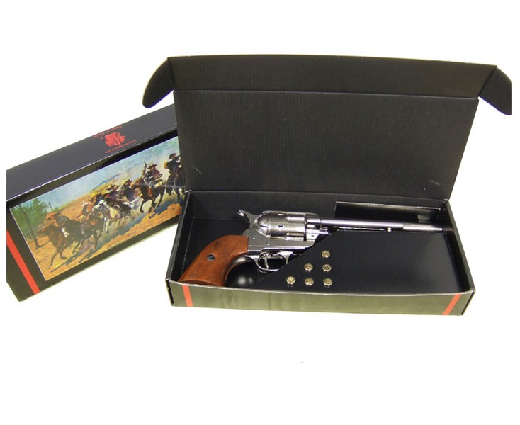 ?psc proxy image=1&product id=1931&image id=4115 - Tipi di revolver del West: guida storica, tecnica e comparativa dei revolver che hanno forgiato il Selvaggio West