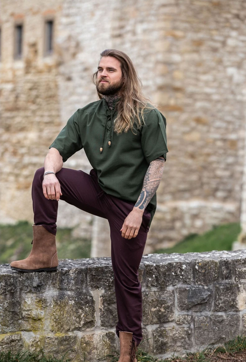 ?psc proxy image=1&product id=11430&image id=43938 - Abbigliamento medievale da uomo: guida epica e pratica su indumenti, materiali e come scegliere il tuo abito