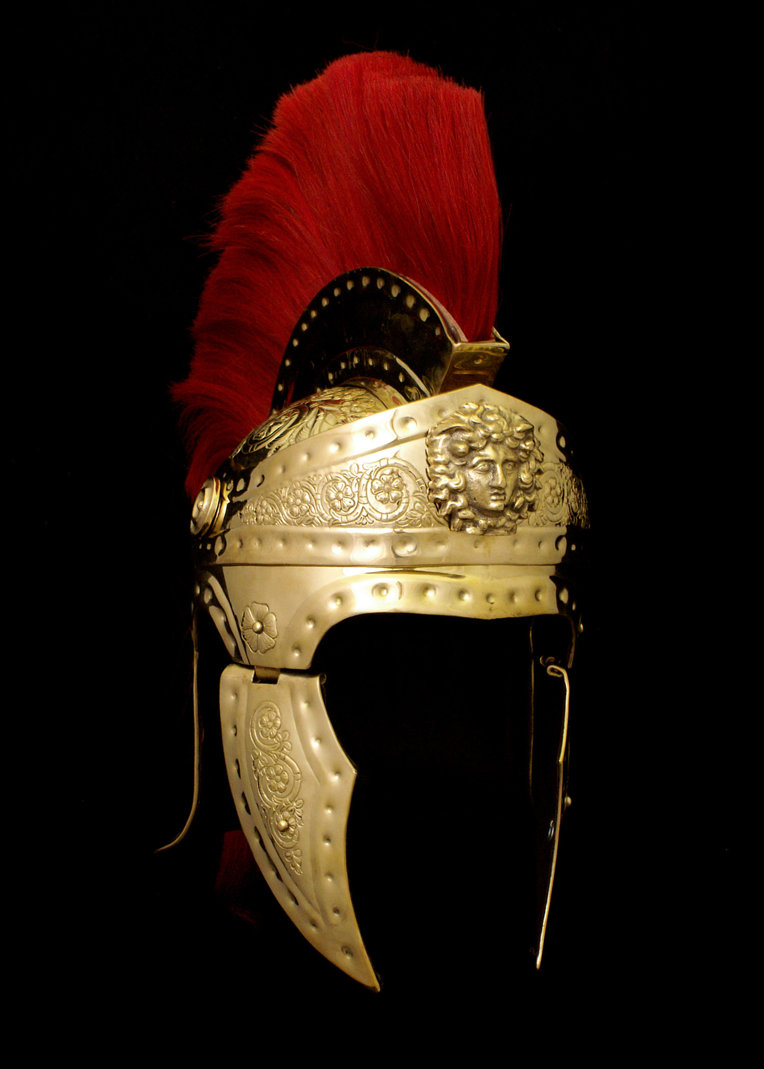 ?psc proxy image=1&product id=18430&image id=58243 - Elmi da guerra: storia, tipi e repliche che onorano i combattenti