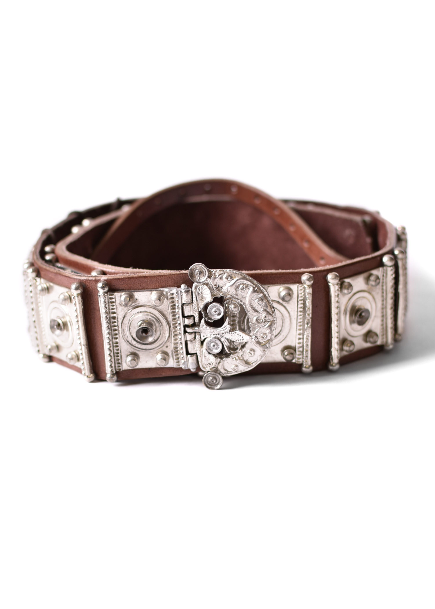 ?psc proxy image=1&product id=18583&image id=59075 - Cinture storiche: Più di un accessorio, un simbolo di potere e cultura