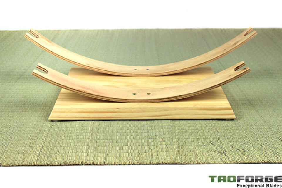 Supporto da tavolo per 2 katane, legno naturale (38x26 cm.)