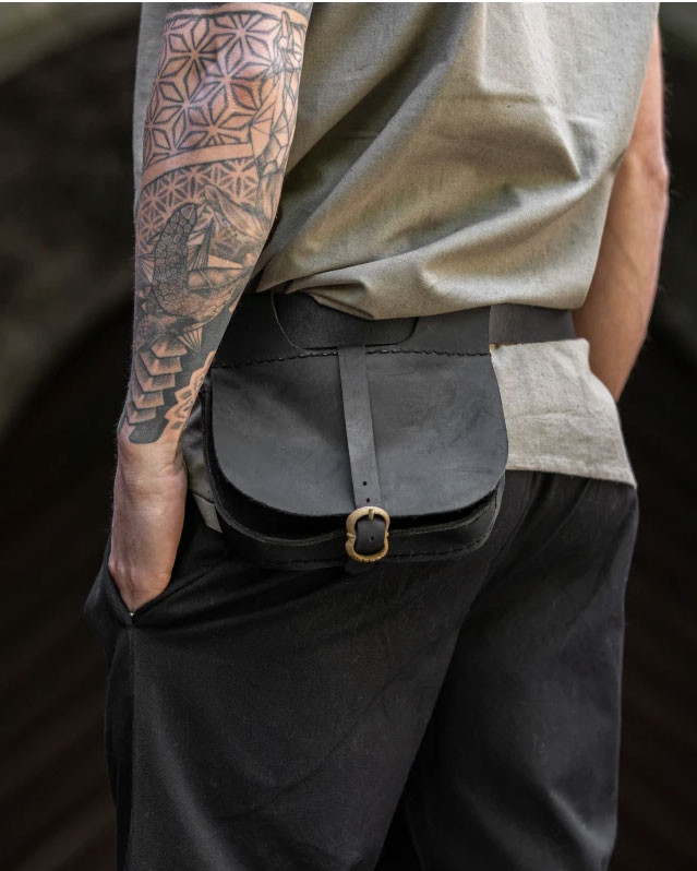 ?psc proxy image=1&product id=19120&image id=61294 - Marsupi Medievali: Un Viaggio Attraverso la Storia e l'Autenticità per i Rievocatori