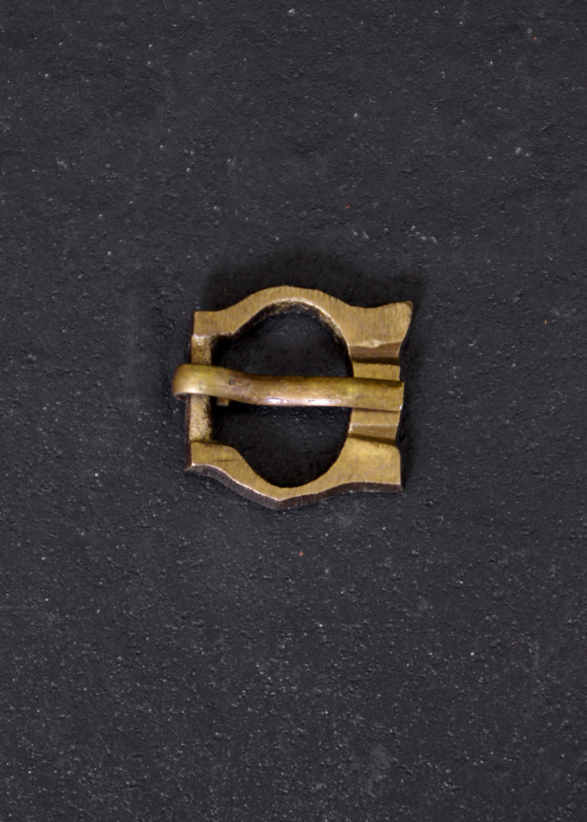 Fibbia per cintura di epoca medievale numero 13, in ottone