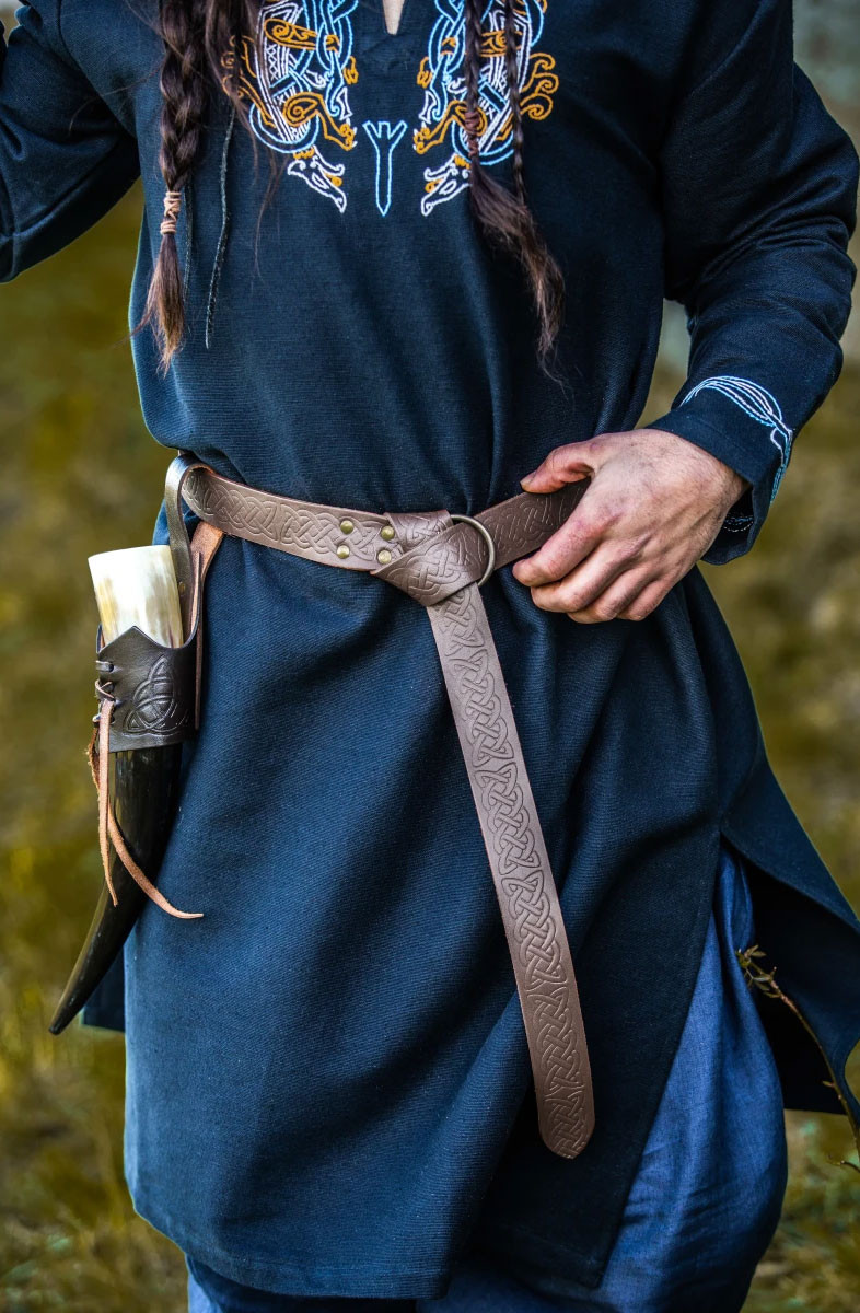 ?psc proxy image=1&product id=20518&image id=64826 - Cinture storiche: Pi&ugrave; di un accessorio, un simbolo di potere e cultura