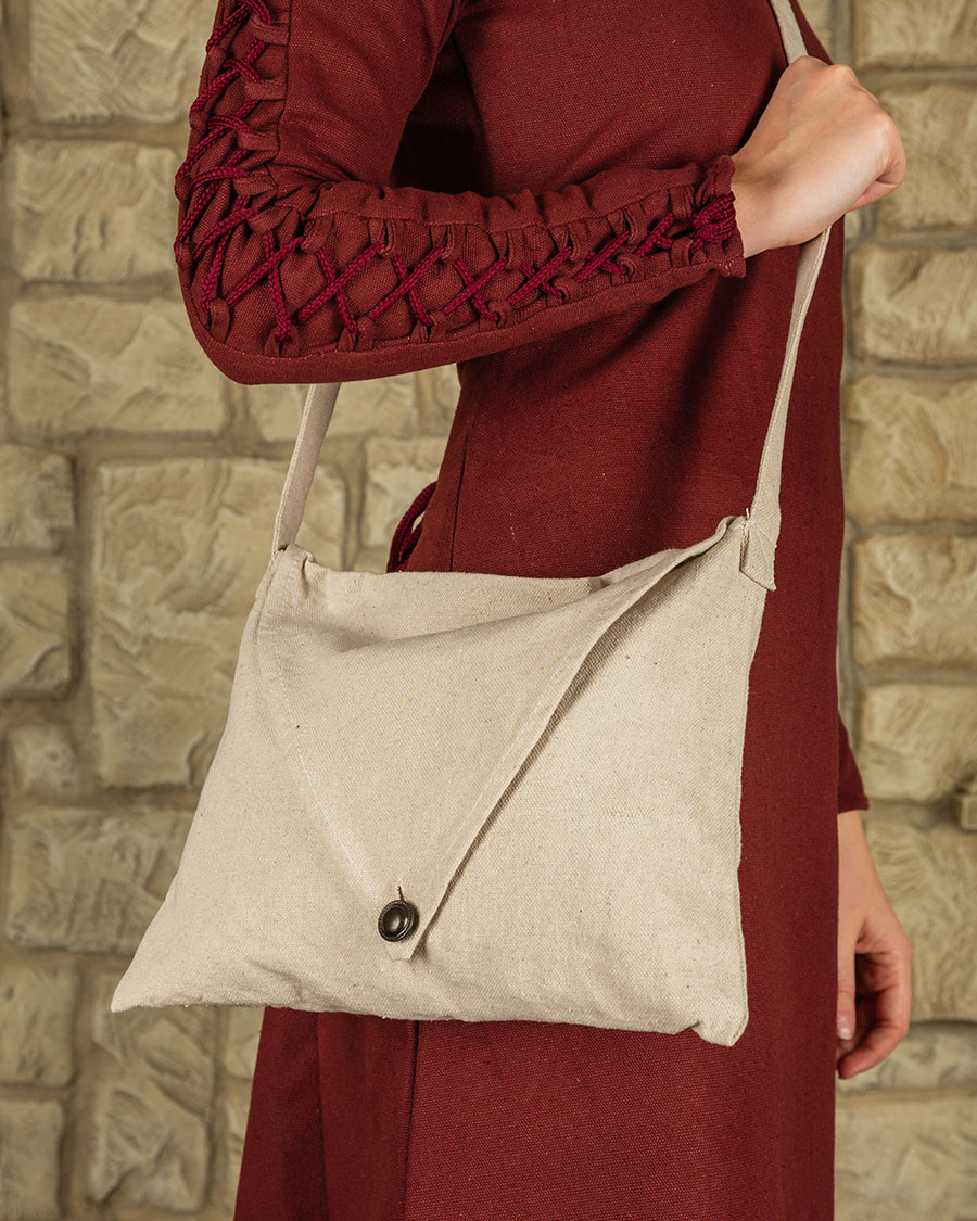 ?psc proxy image=1&product id=21461&image id=66921 - Borse Medievali: Più di un Accessorio, un Viaggio nella Storia