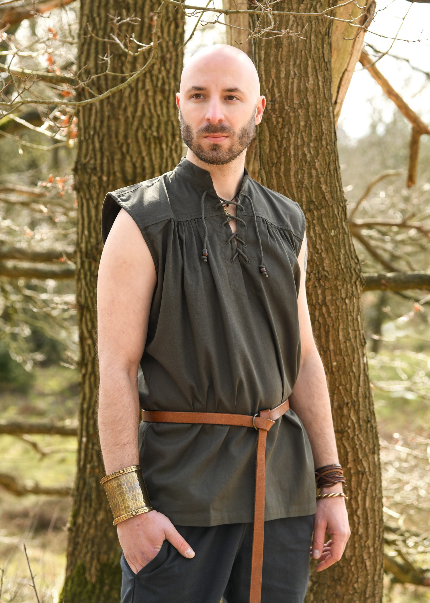 ?psc proxy image=1&product id=26318&image id=84070 - Abbigliamento almogavaro: Guida completa per ricreare l'abbigliamento dei guerrieri della Corona d'Aragona