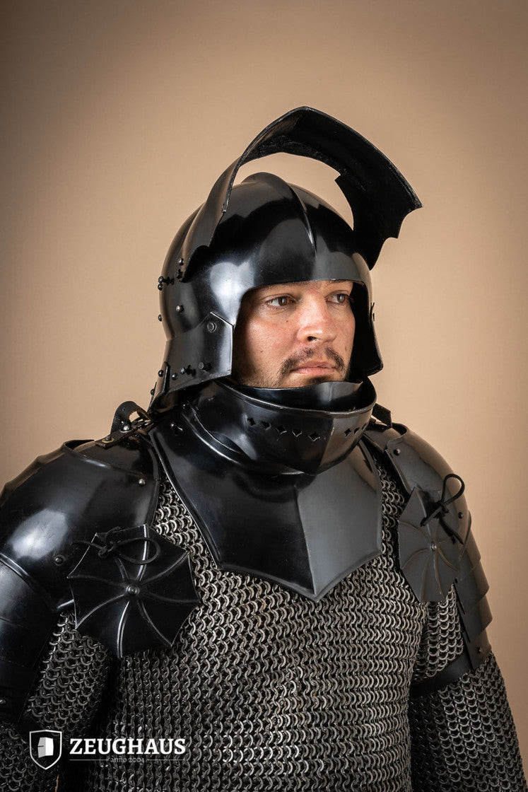 Elmo celata tedesca in acciaio brunito, XV secolo