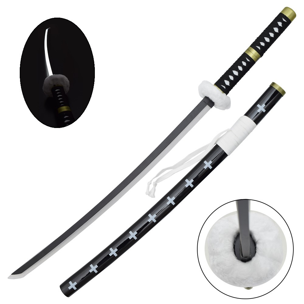 Katana Trafalgar di One Piece con luce