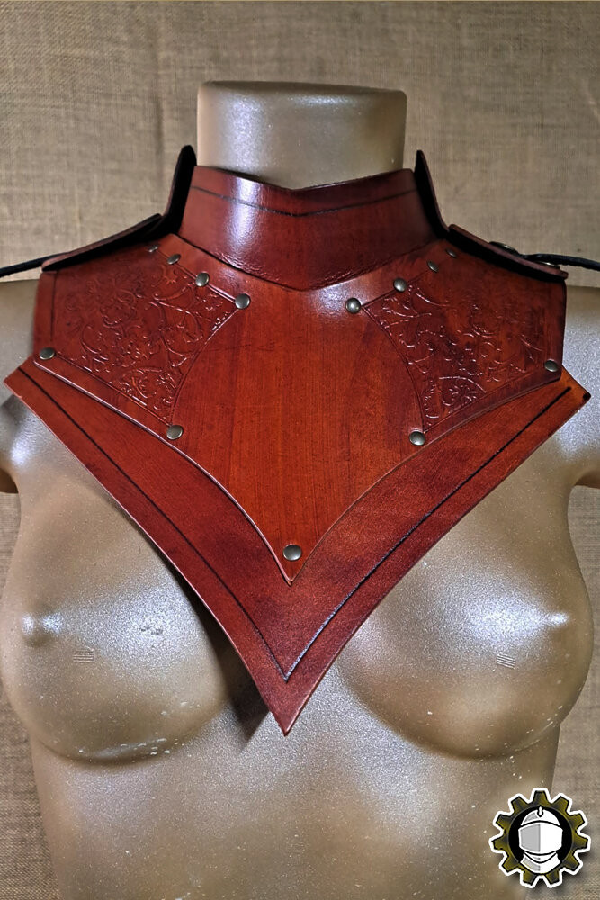 Gorjal medieval in pelle modello Senua, colore marrone