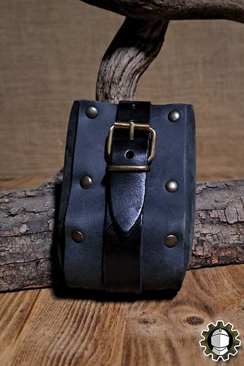 ?psc proxy image=1&product id=29159&image id=96171 - Borse Medievali: Più di un Accessorio, un Viaggio nella Storia