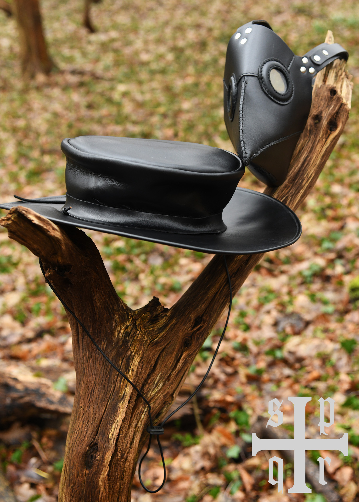 ?psc proxy image=1&product id=29792&image id=98226 - Maschere medievali: simboli, funzioni e repliche che fanno rivivere il passato