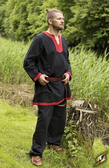 Epico tunica medievale - I vestiti medievali che non passano mai di moda