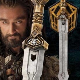 spada di thorin orcrist la leggendaria lama elfica del re sotto la montagna 275x275 - Spille e fibule medievali: storia, tipologia e il significato dietro il metallo